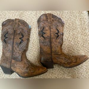 Laredo women’s size 8.5 cowboy boots